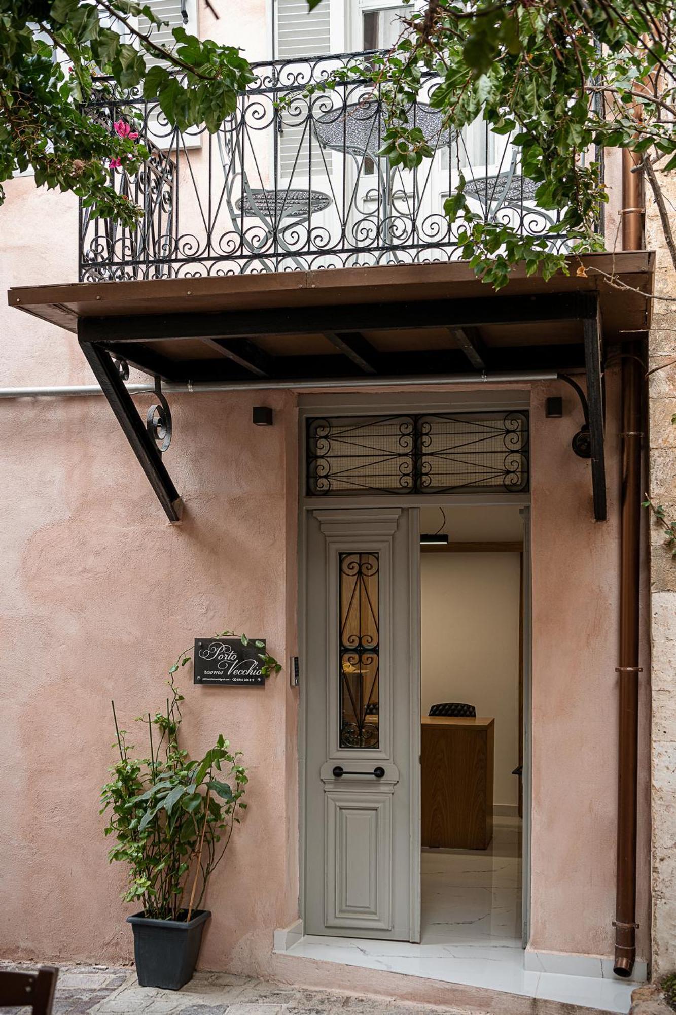 ホテル Porto Vecchio ハニア エクステリア 写真